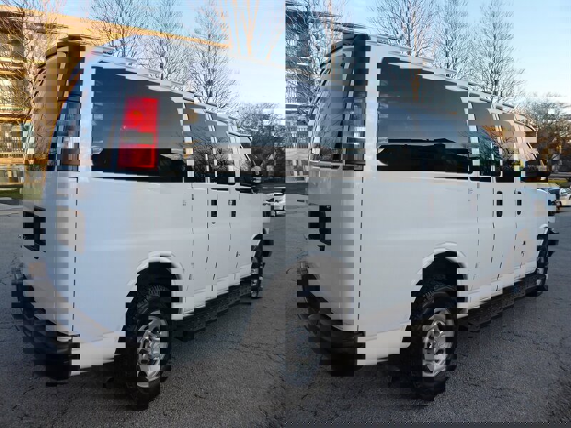 Used 2017 Chevrolet Express 2500 LS image 7