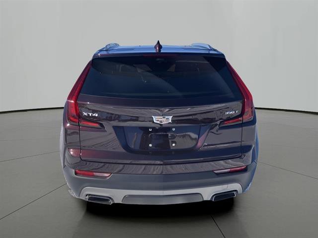 Used 2020 Cadillac XT4 Premium Luxury image 4
