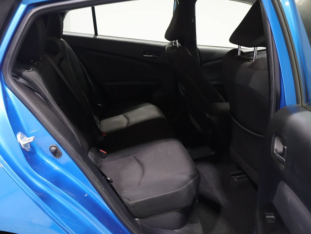 Used 2022 Toyota Prius LE AWD/4WD image 20
