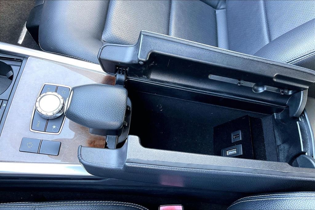 Used 2014 Mercedes-Benz E 350 Sedan image 26