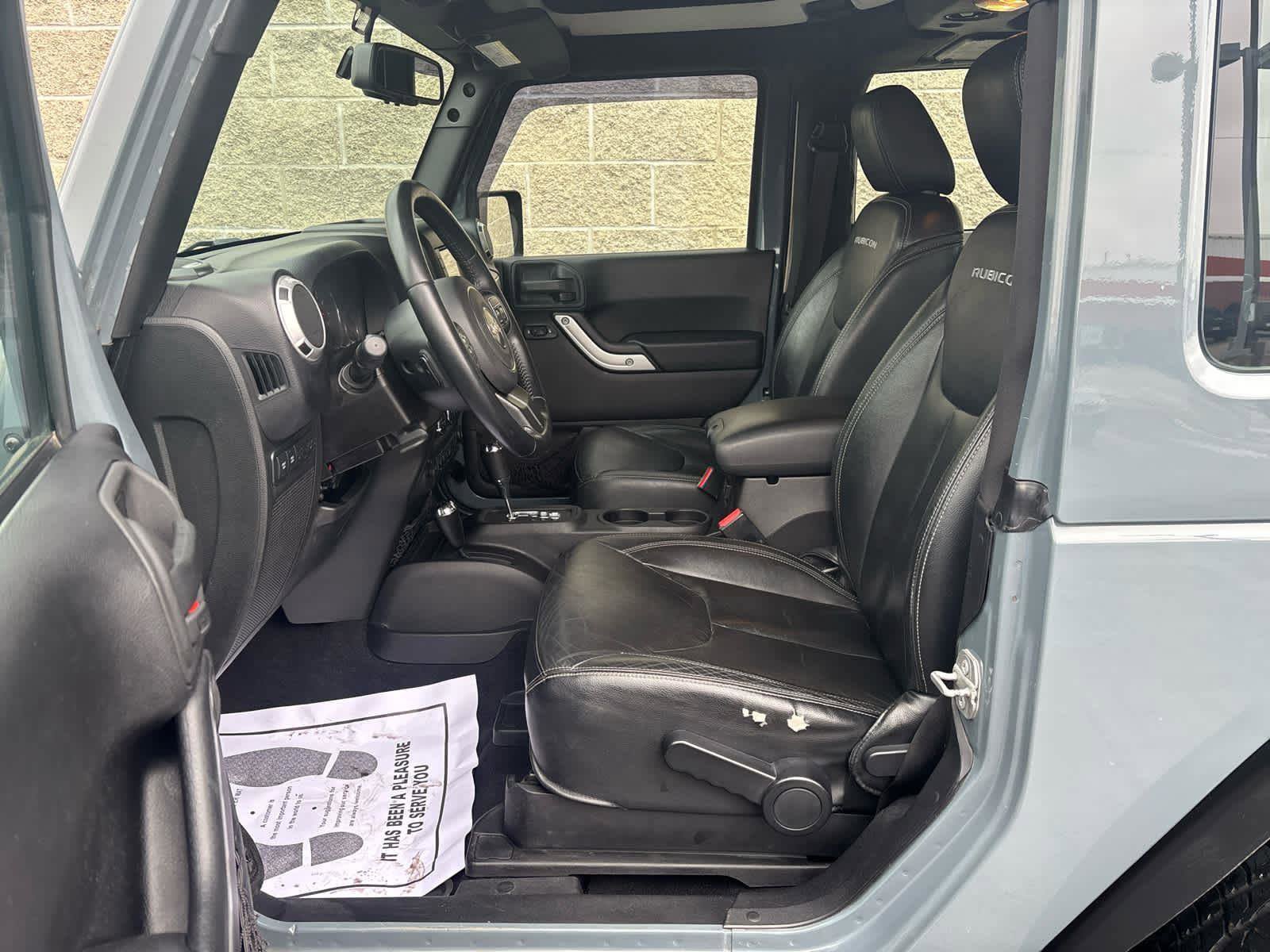 Used 2015 Jeep Wrangler Rubicon w/ Dual Top Group image 12