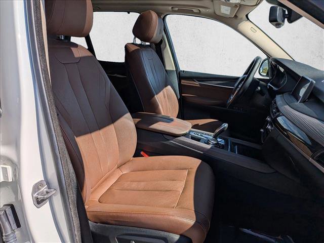 Used 2015 BMW X5 xDrive35d image 22