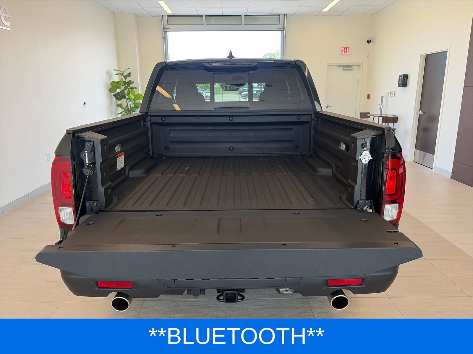 Used 2026 Honda Ridgeline Black Edition image 9