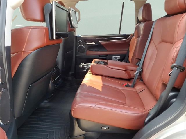 Used 2017 Lexus LX 570 4WD w/ Luxury Package image 22