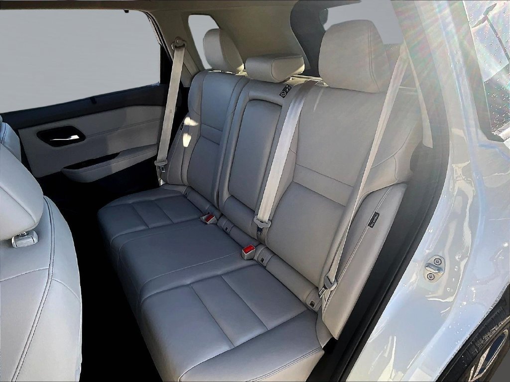 Used 2023 Nissan Rogue SL w/ SL Premium Package AWD/4WD image 24