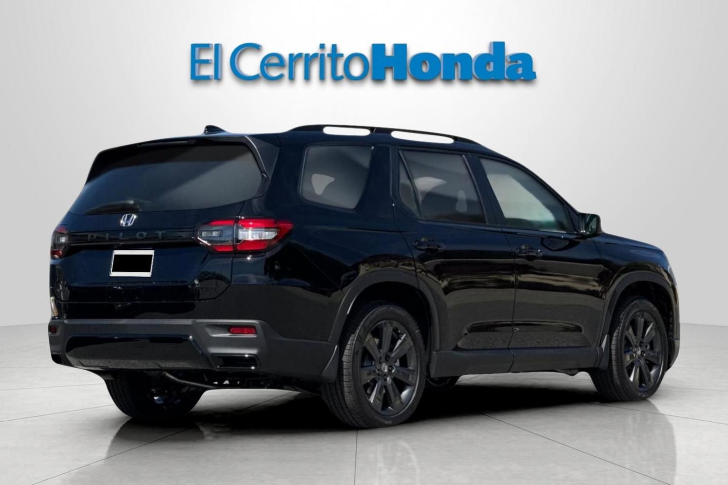 New 2026 Honda Pilot Sport image 3