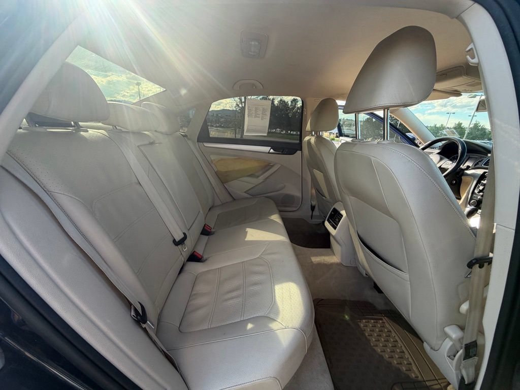 Used 2013 Volkswagen Passat 2.5 SE FWD image 30