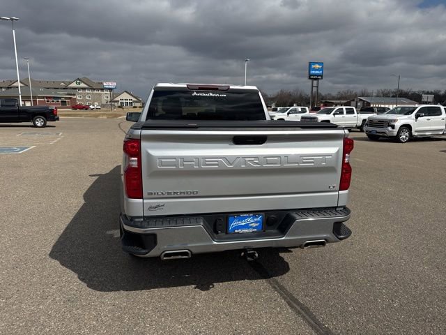 Used 2022 Chevrolet Silverado 1500 LT w/ Z71 Off-Road Package image 6