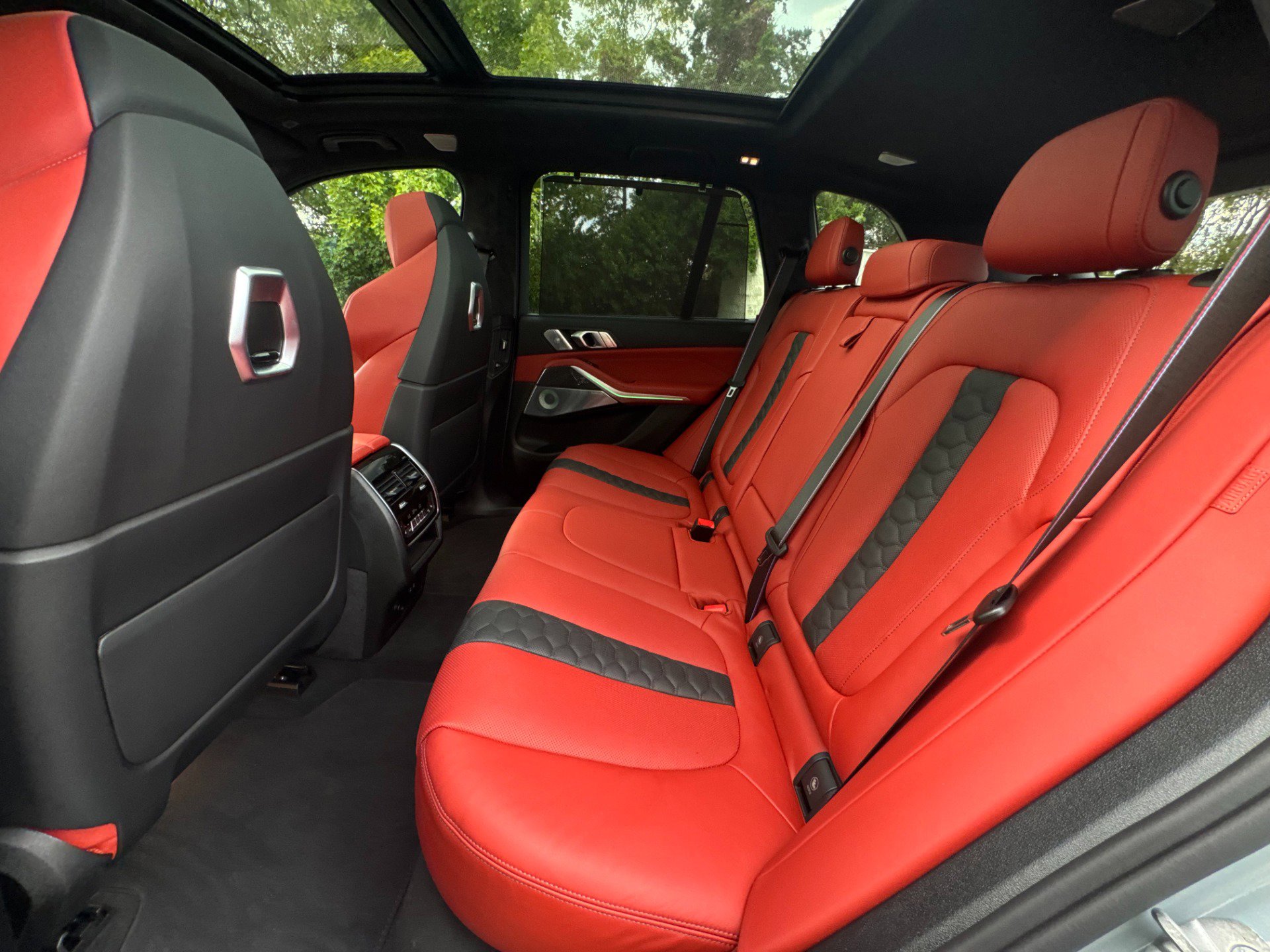 Used 2026 BMW X5 M Competition w/ Executive Package image 58