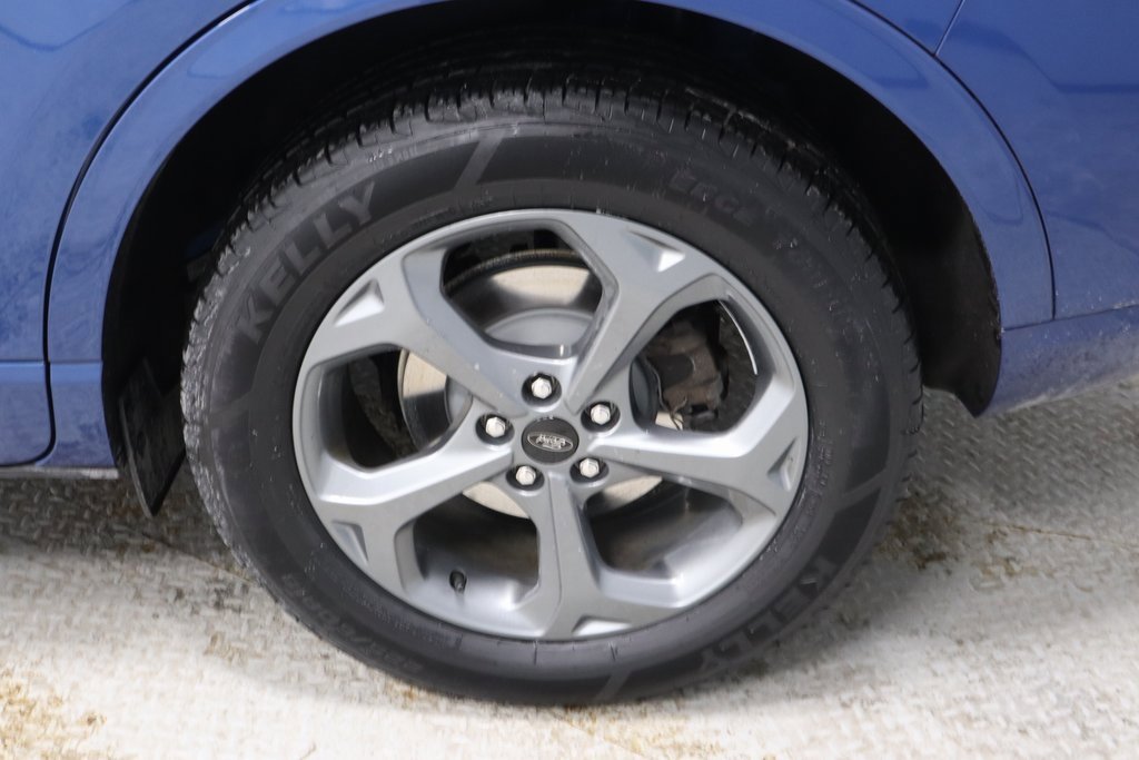 Certified 2023 Ford Escape ST-Line w/ Tech Pack #1 image 13