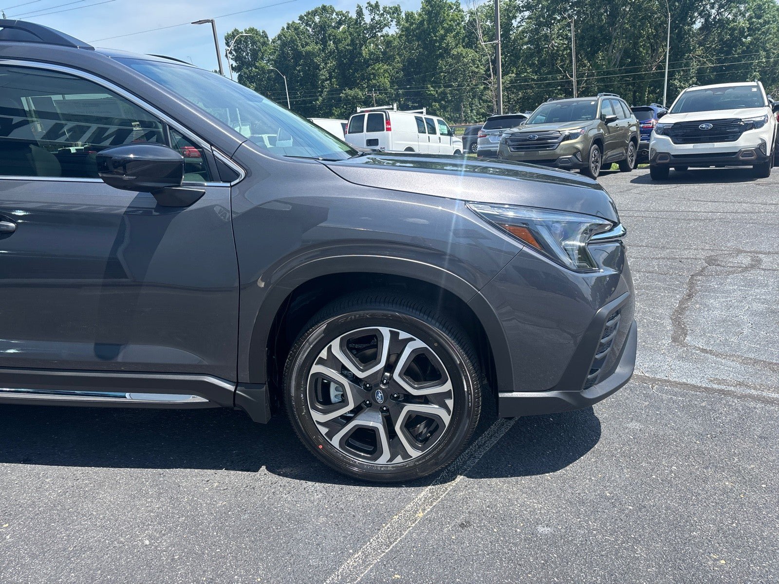 New 2026 Subaru Ascent Limited AWD/4WD image 5