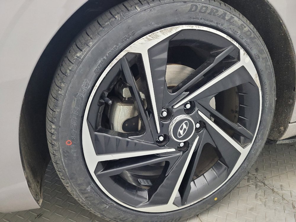 Used 2023 Hyundai Elantra N Line image 31