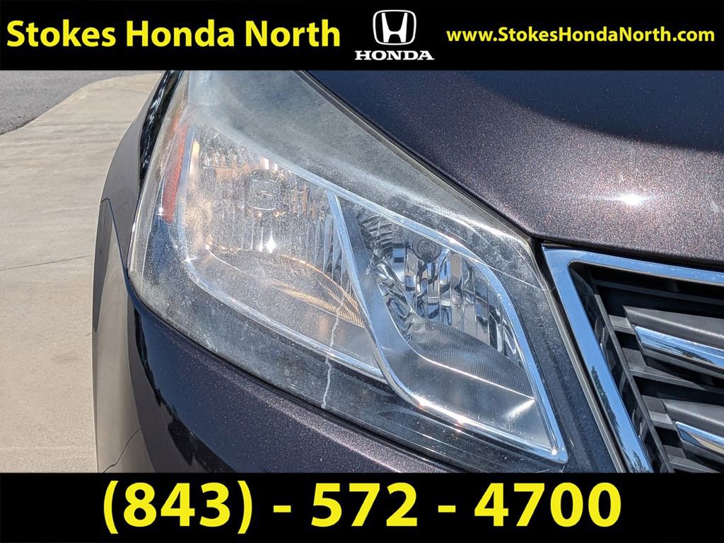 Used 2017 Chevrolet Traverse LT image 14