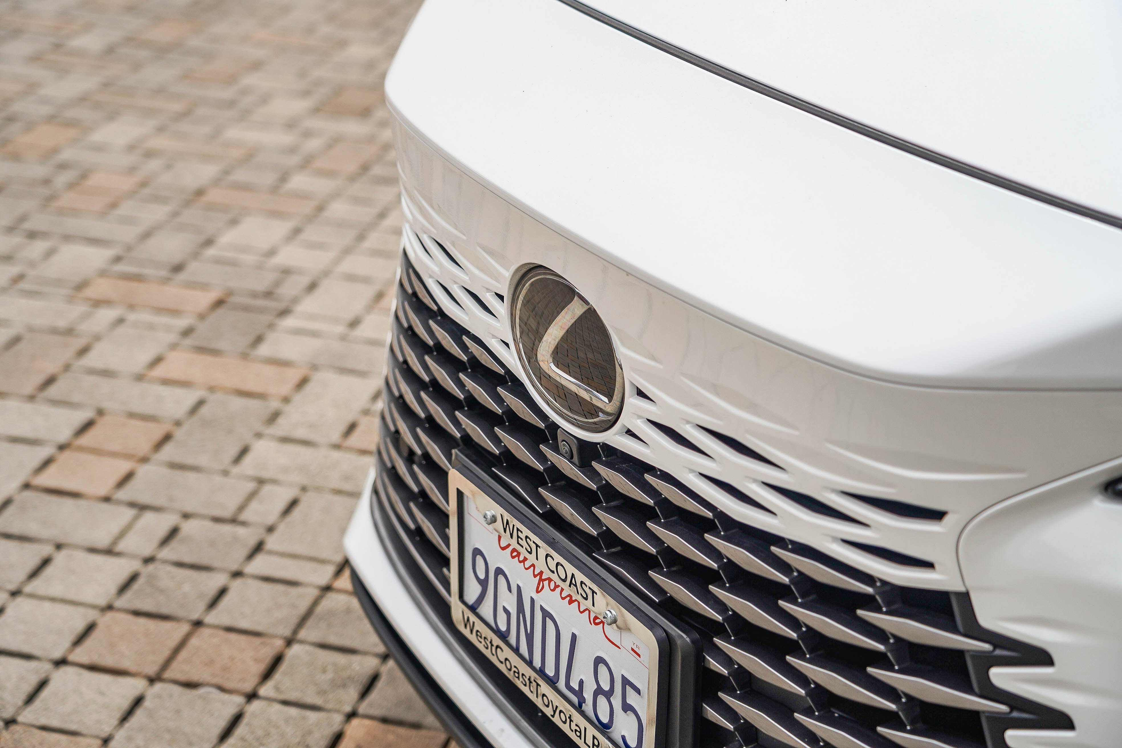 Used 2023 Lexus RX 350 Premium Plus w/ Cold Area Package image 3