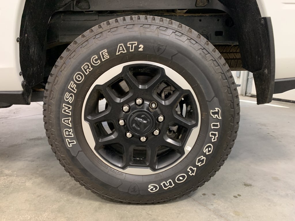 Used 2026 RAM 2500 Laramie AWD/4WD image 5