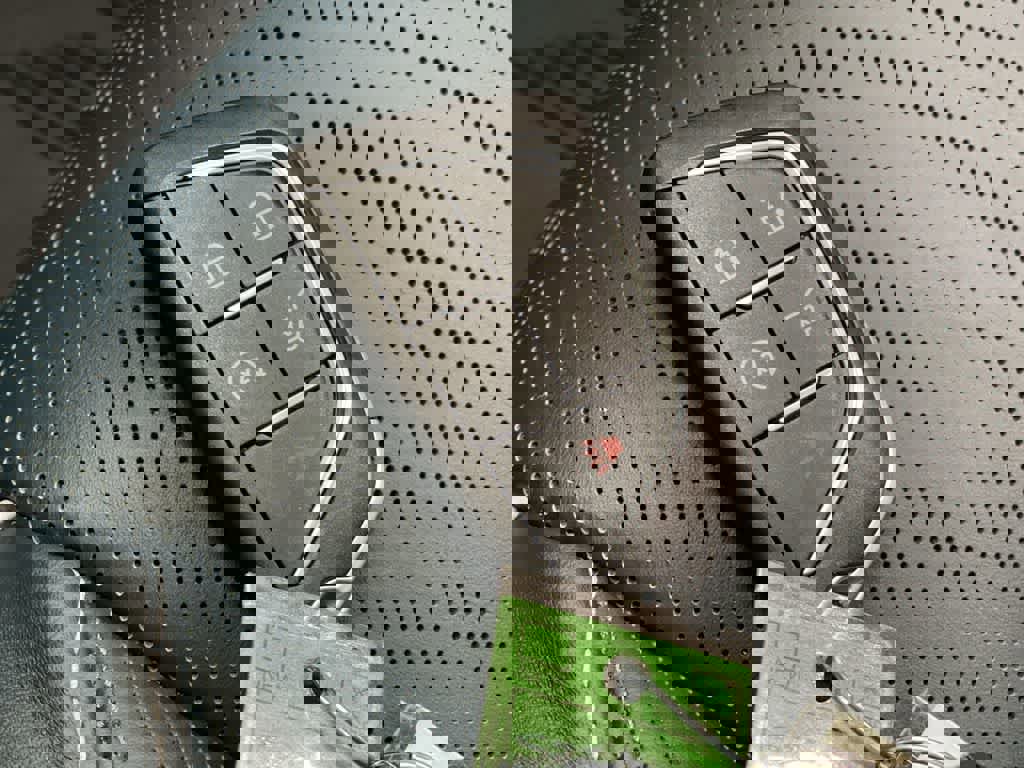 Certified 2025 Cadillac Lyriq Luxury w/ Nappa Leather Package image 29