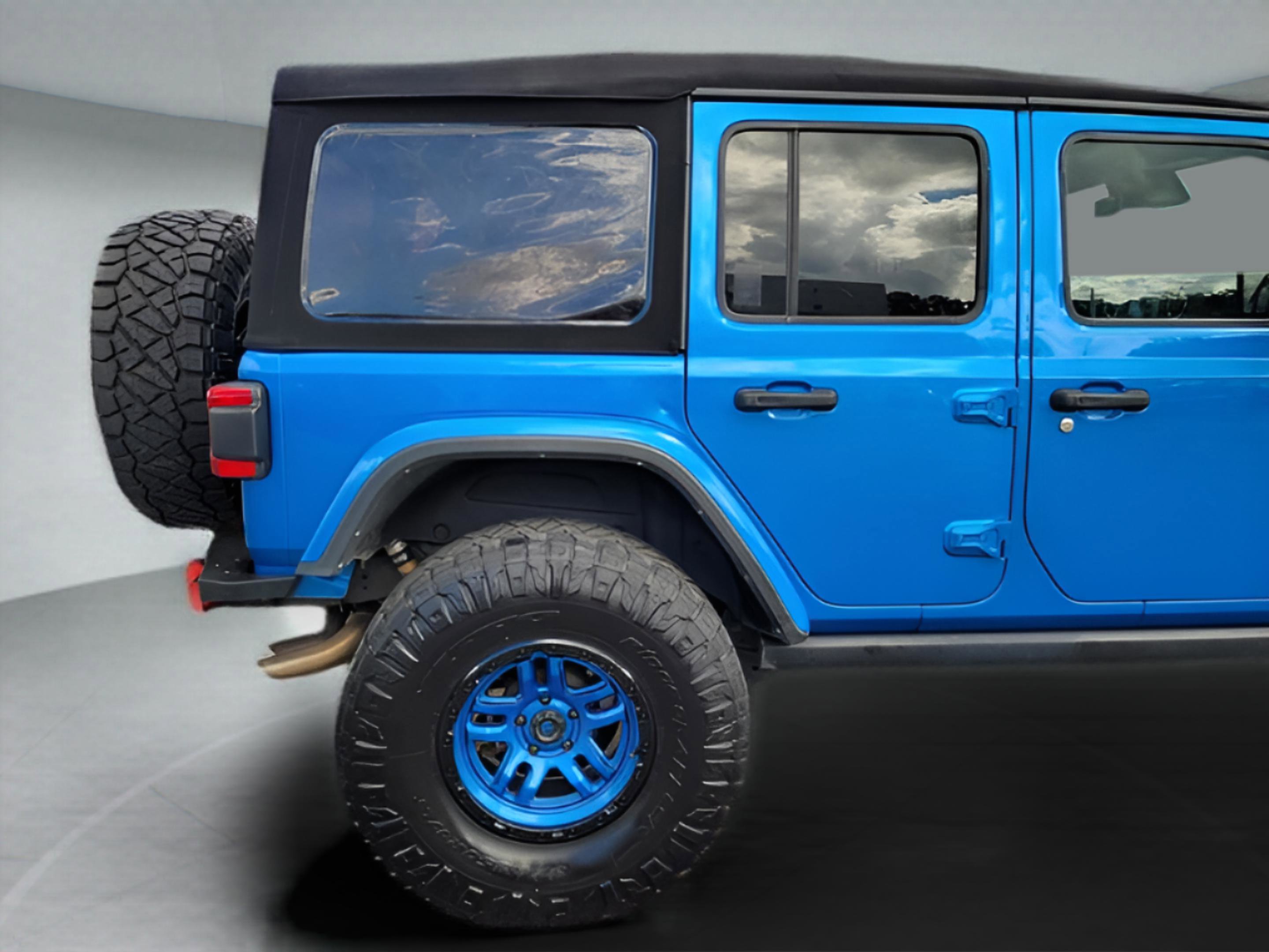 Used 2021 Jeep Wrangler Unlimited Rubicon w/ Dual Top Group image 36