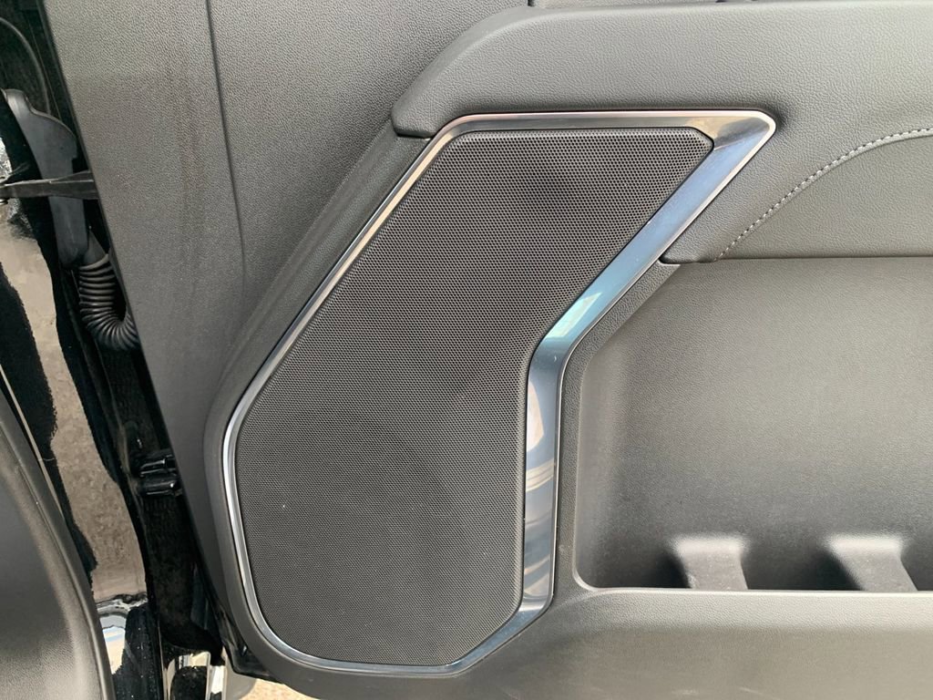 Used 2023 Chevrolet Silverado 1500 LT AWD/4WD image 20