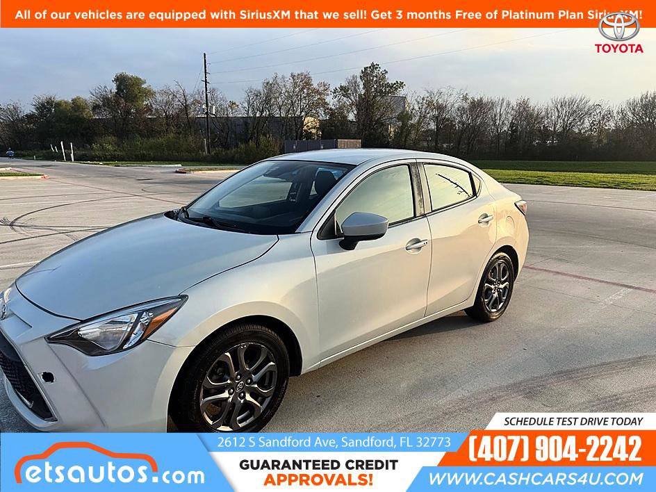 Used 2019 Toyota Yaris LE FWD image 4