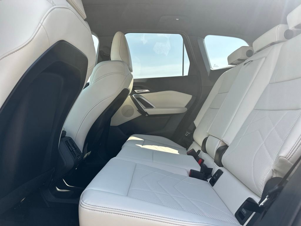 New 2026 BMW X1 xDrive28i w/ Technology Package AWD/4WD image 21