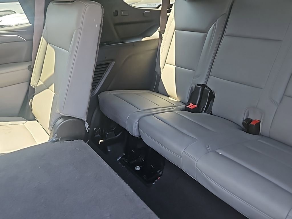 Used 2024 Chevrolet Tahoe LT image 11