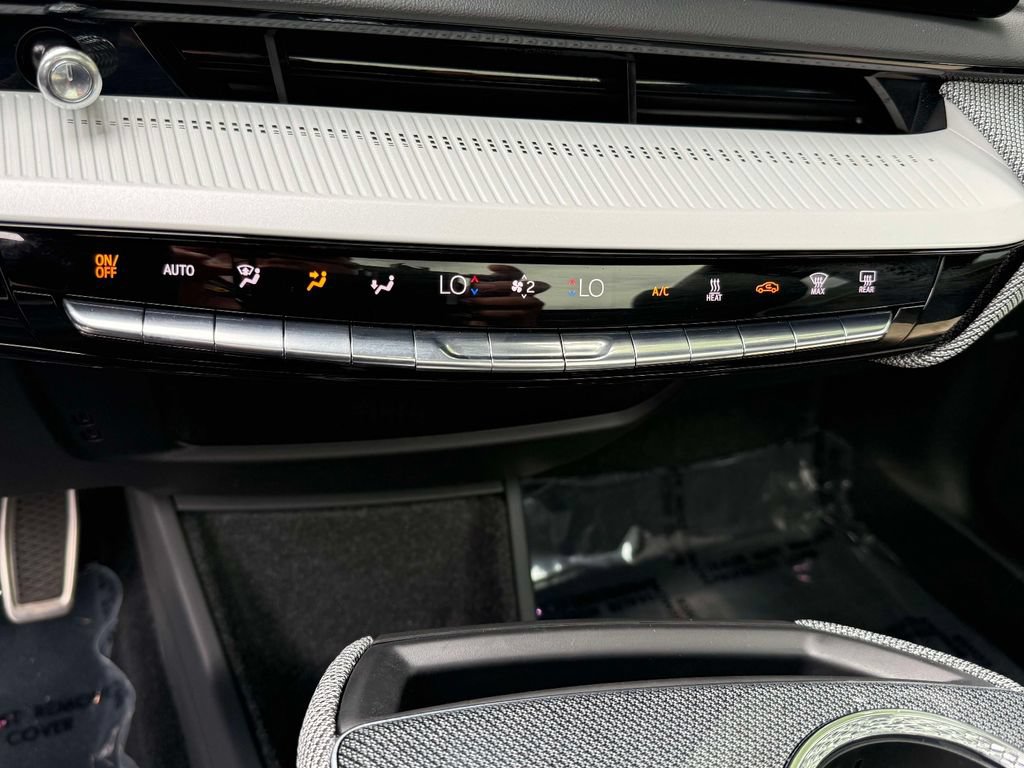 Used 2025 Cadillac Optiq Sport 2 w/ LPO, Floor Liner Package AWD/4WD image 25