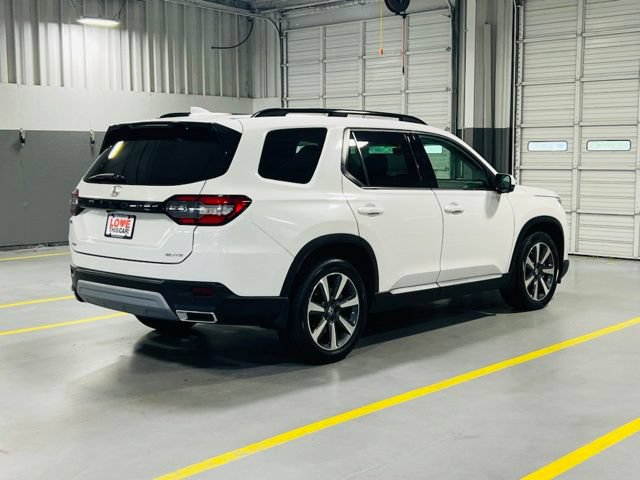 Used 2023 Honda Pilot Elite image 23