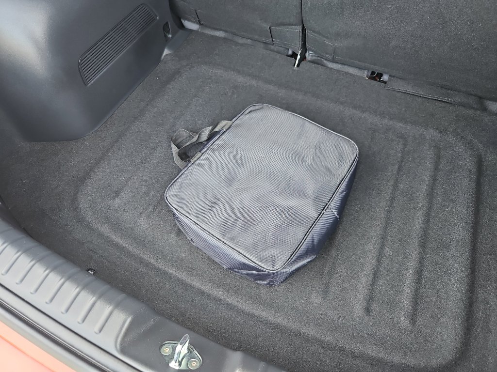 Used 2023 Kia Niro Wave w/ Wave Preserve Package image 6