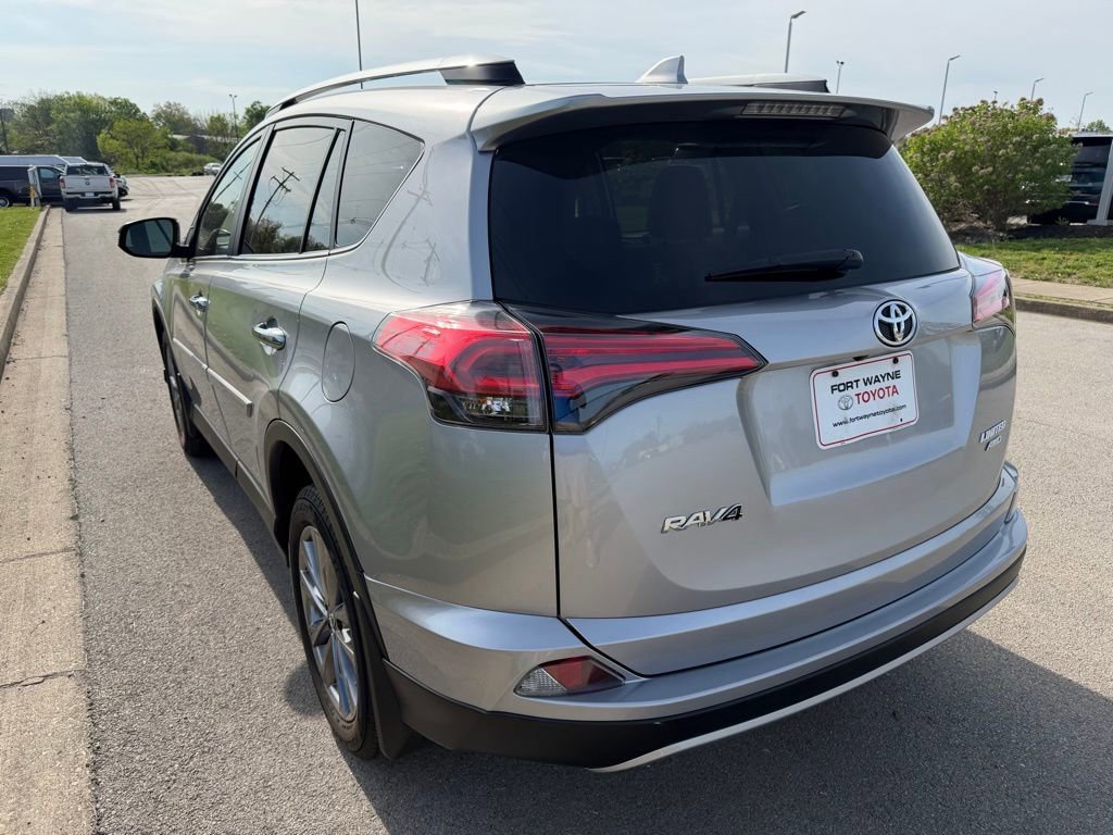 Used 2018 Toyota RAV4 Limited w/ Protection Package AWD/4WD image 4