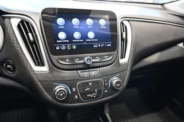 Used 2024 Chevrolet Malibu RS FWD image 14