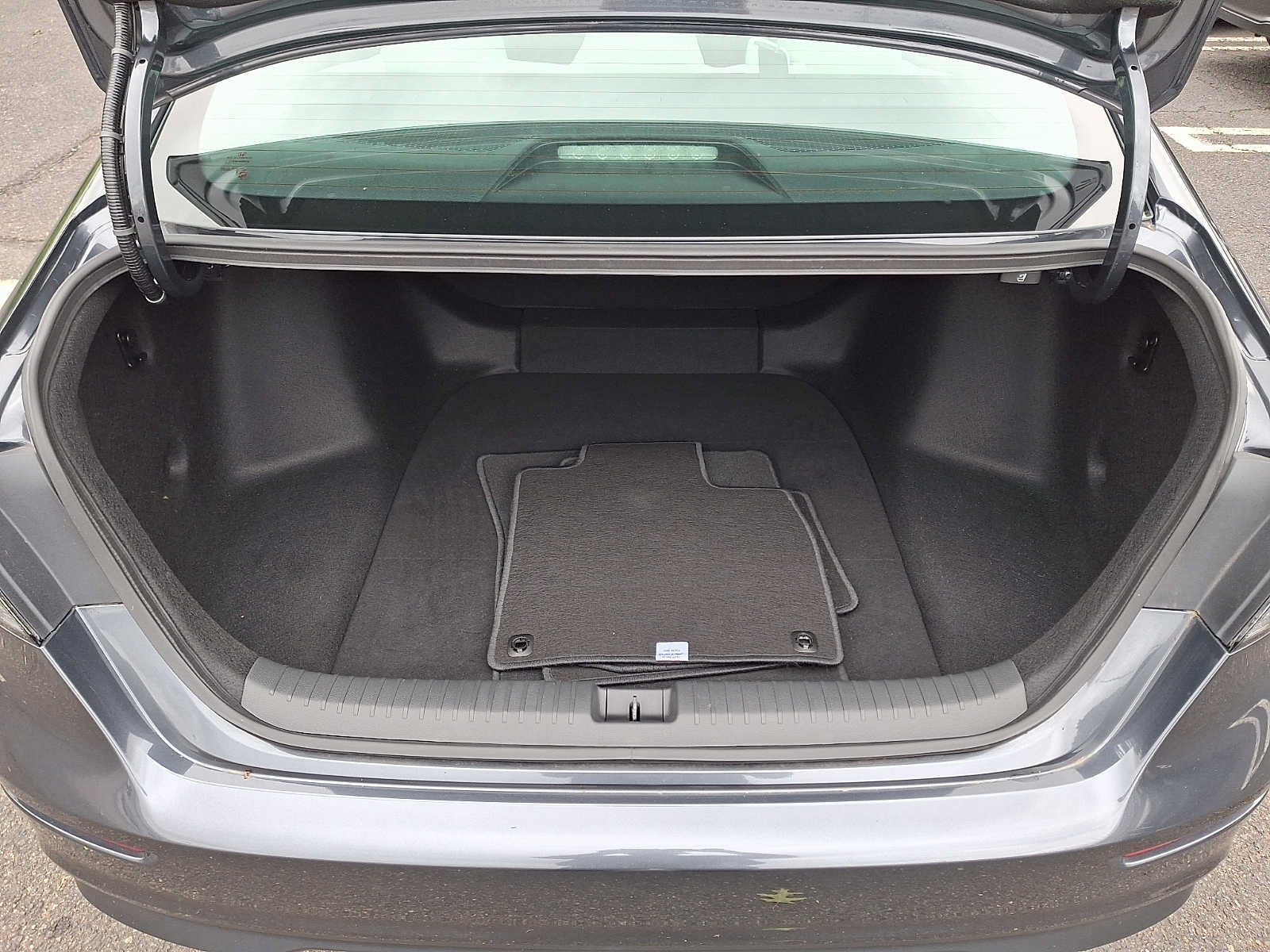 Certified 2024 Honda Accord LX image 29