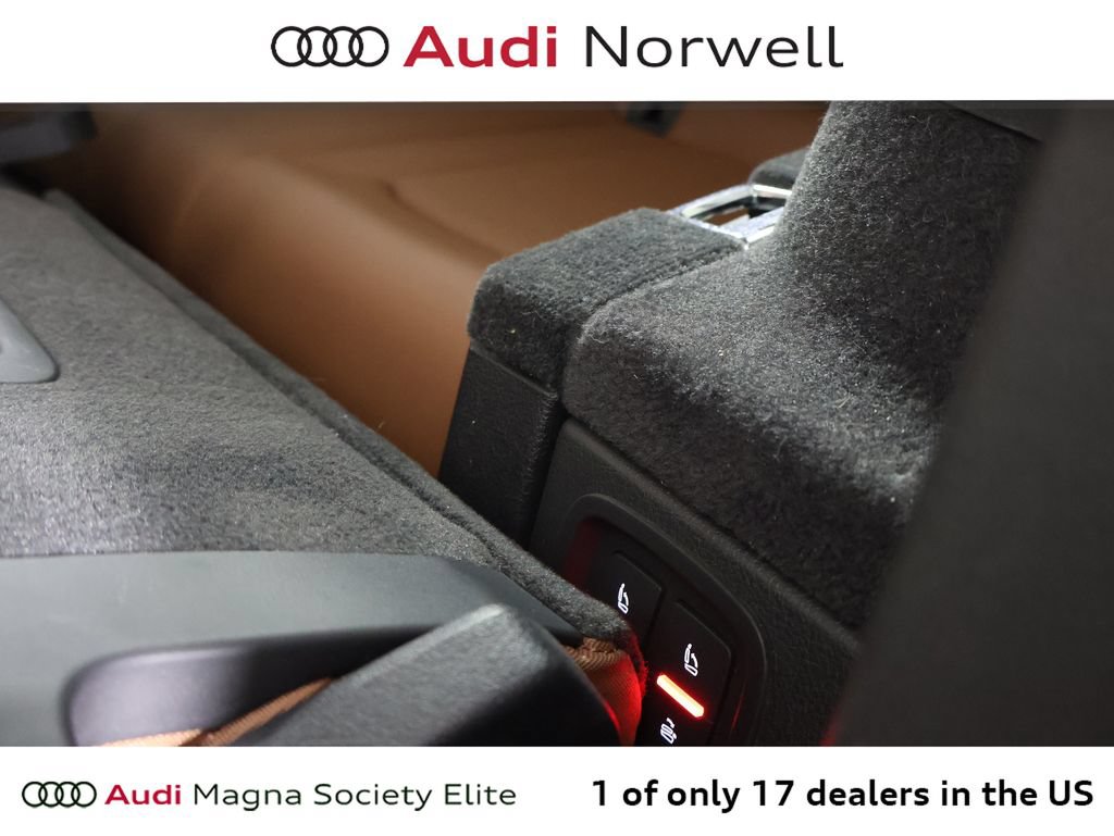 Used 2023 Audi Q7 3.0T Premium Plus w/ Premium Plus Package AWD/4WD image 24