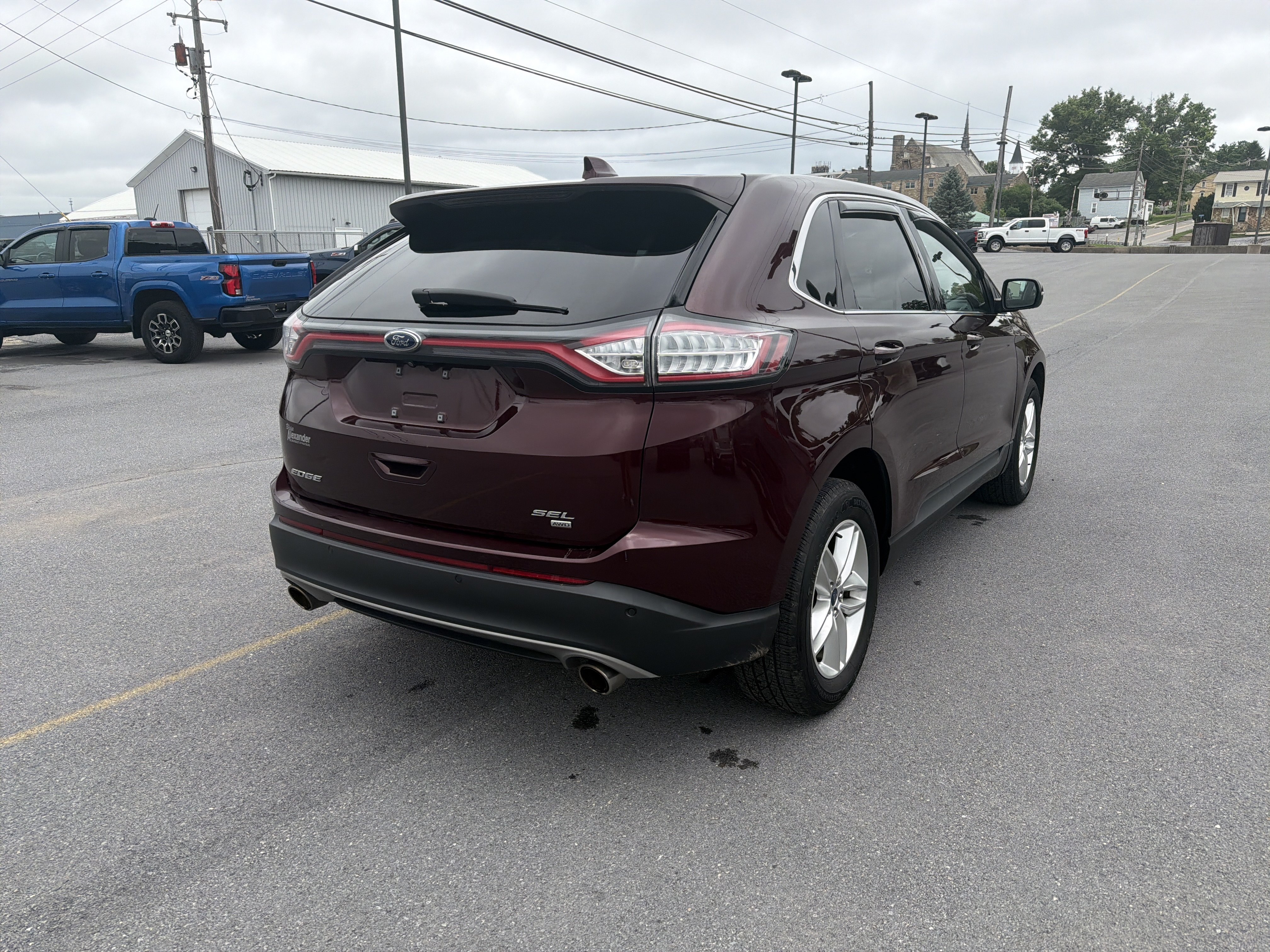 Used 2017 Ford Edge SEL w/ Equipment Group 201A AWD/4WD image 3