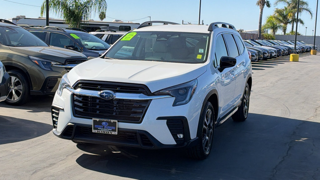 Used 2024 Subaru Ascent Limited AWD/4WD image 3