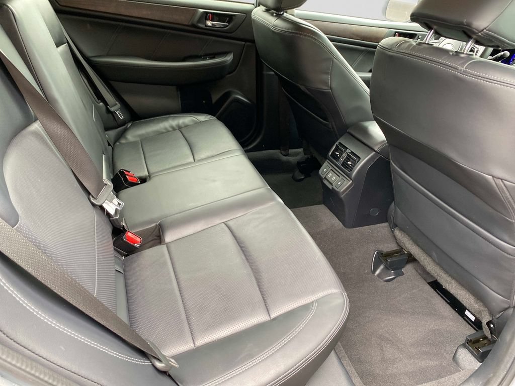 Used 2019 Subaru Outback 2.5i Limited AWD/4WD image 26