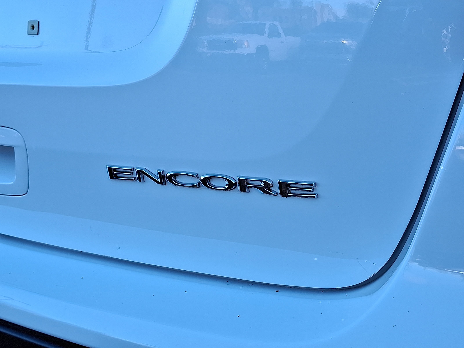 Used 2019 Buick Encore Preferred image 29