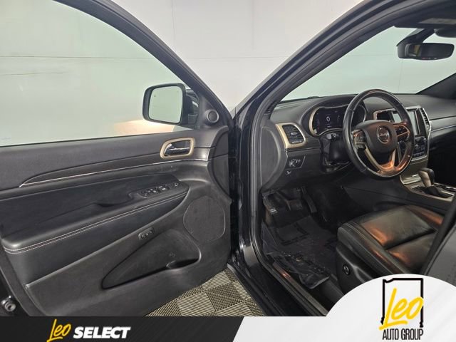 Used 2017 Jeep Grand Cherokee Limited AWD/4WD image 14