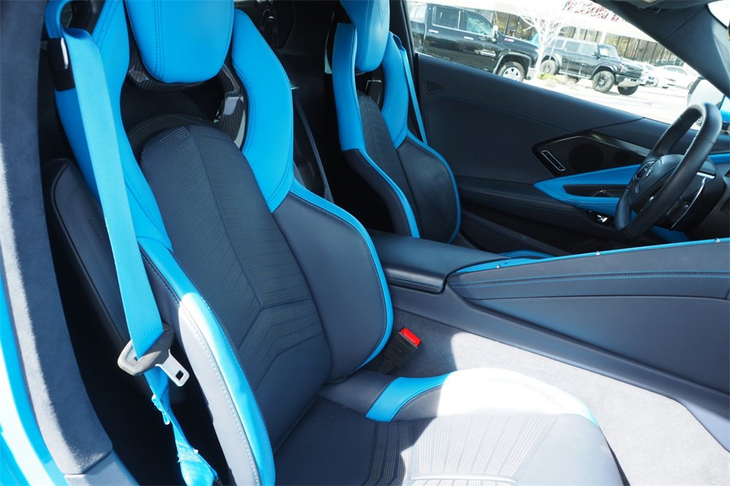 Used 2023 Chevrolet Corvette Stingray Premium Cpe w/ Z51 Performance Package image 16