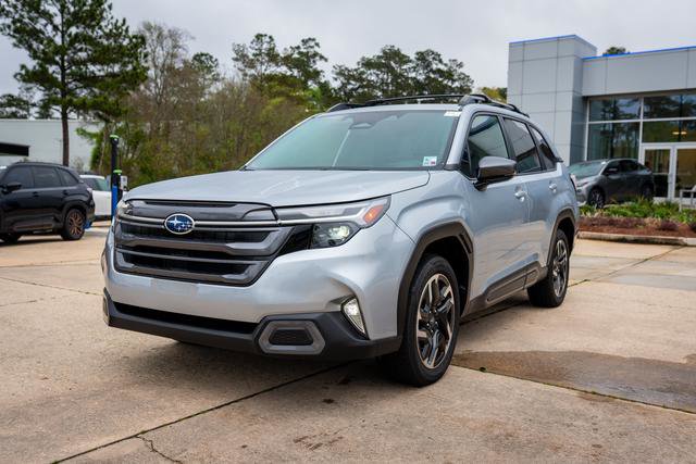 Certified 2025 Subaru Forester Limited w/ Popular Package #2 image 28