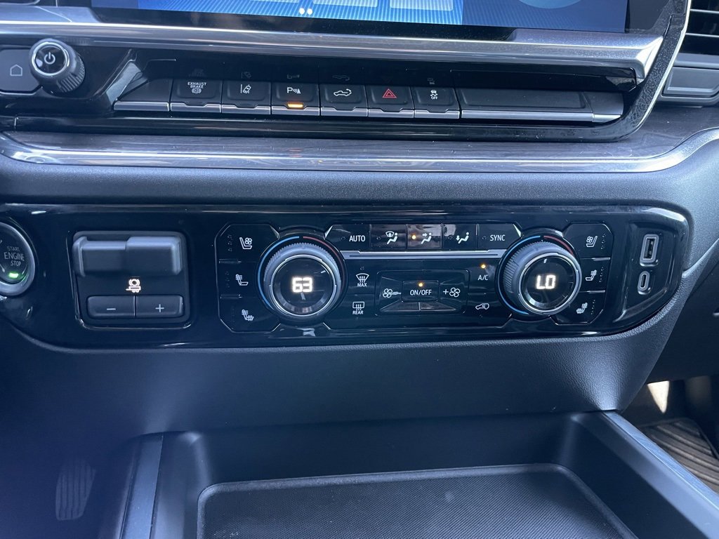 Used 2024 Chevrolet Silverado 3500 LTZ w/ LTZ Plus Package image 12