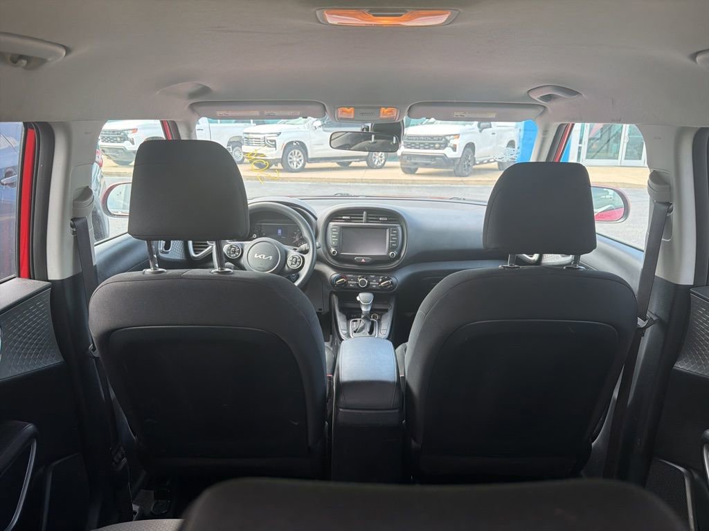 Used 2022 Kia Soul LX w/ Technology Package FWD image 8