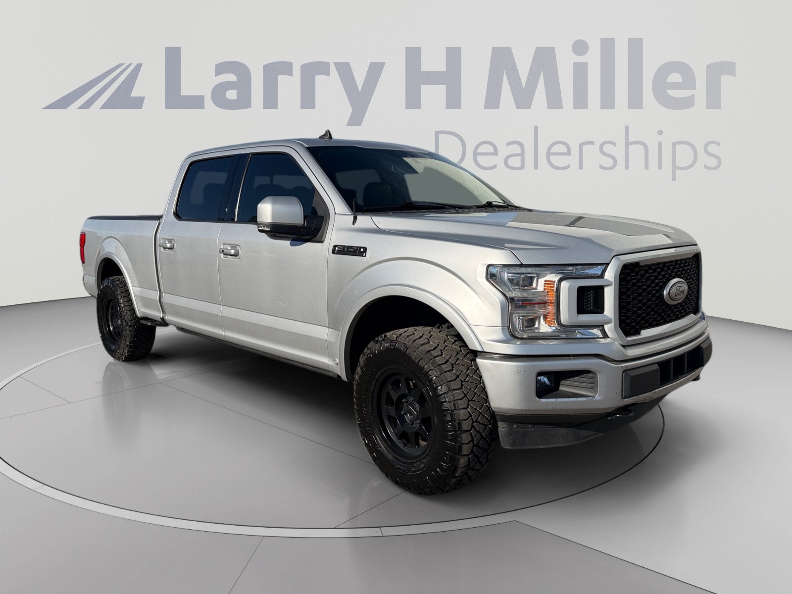 Used 2019 Ford F150 Lariat w/ Equipment Group 502A Luxury AWD/4WD image 7