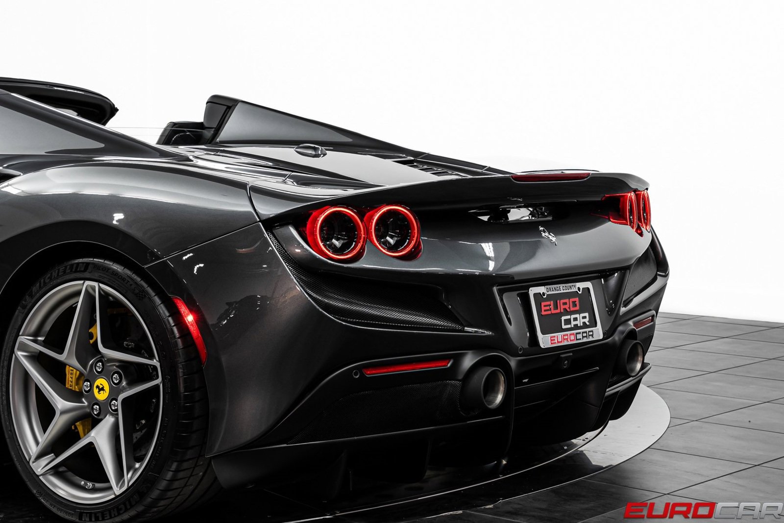 Used 2022 Ferrari F8 Tributo image 22