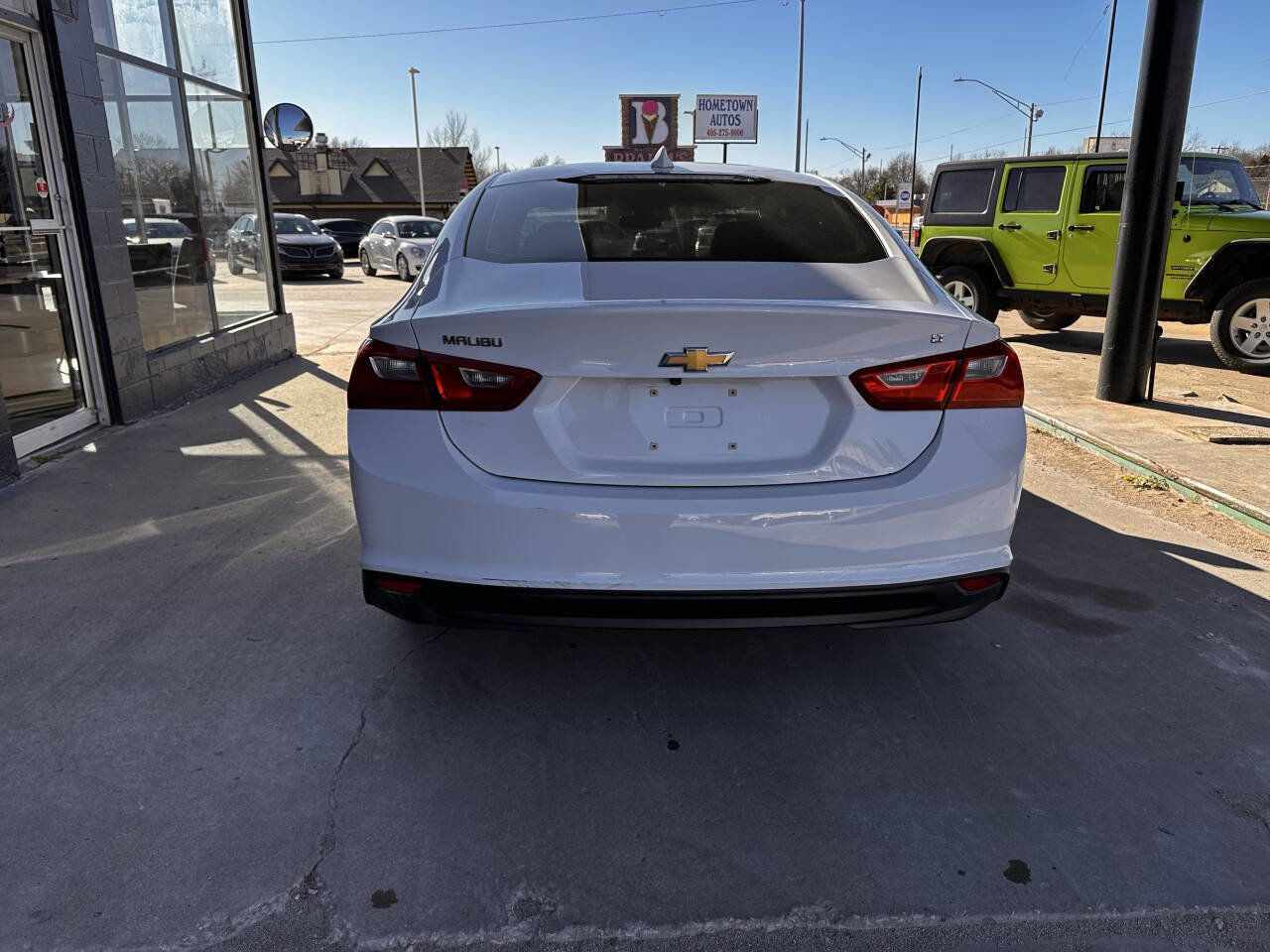 Used 2016 Chevrolet Malibu LT image 7