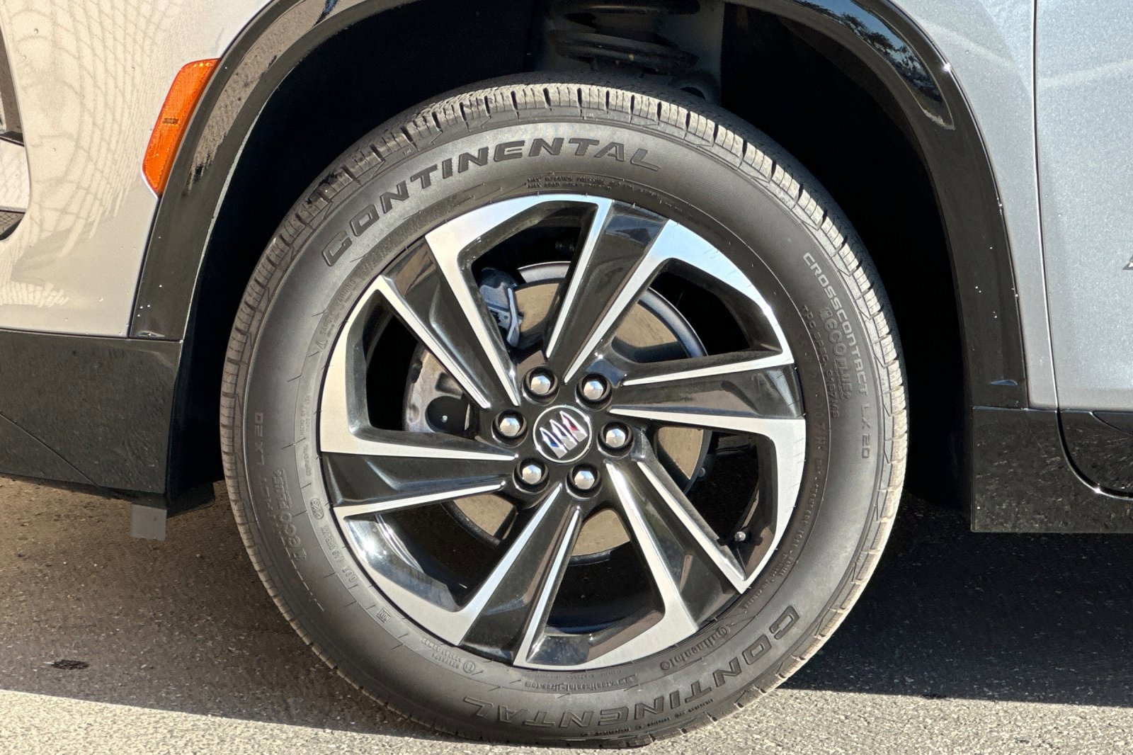 Certified 2026 Buick Enclave Sport Touring FWD image 28