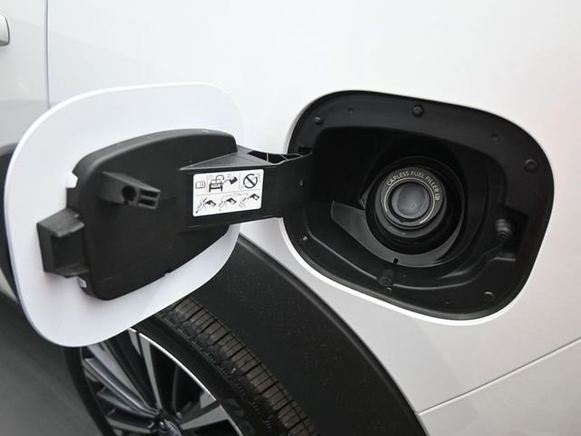 New 2026 Nissan Pathfinder Platinum image 15