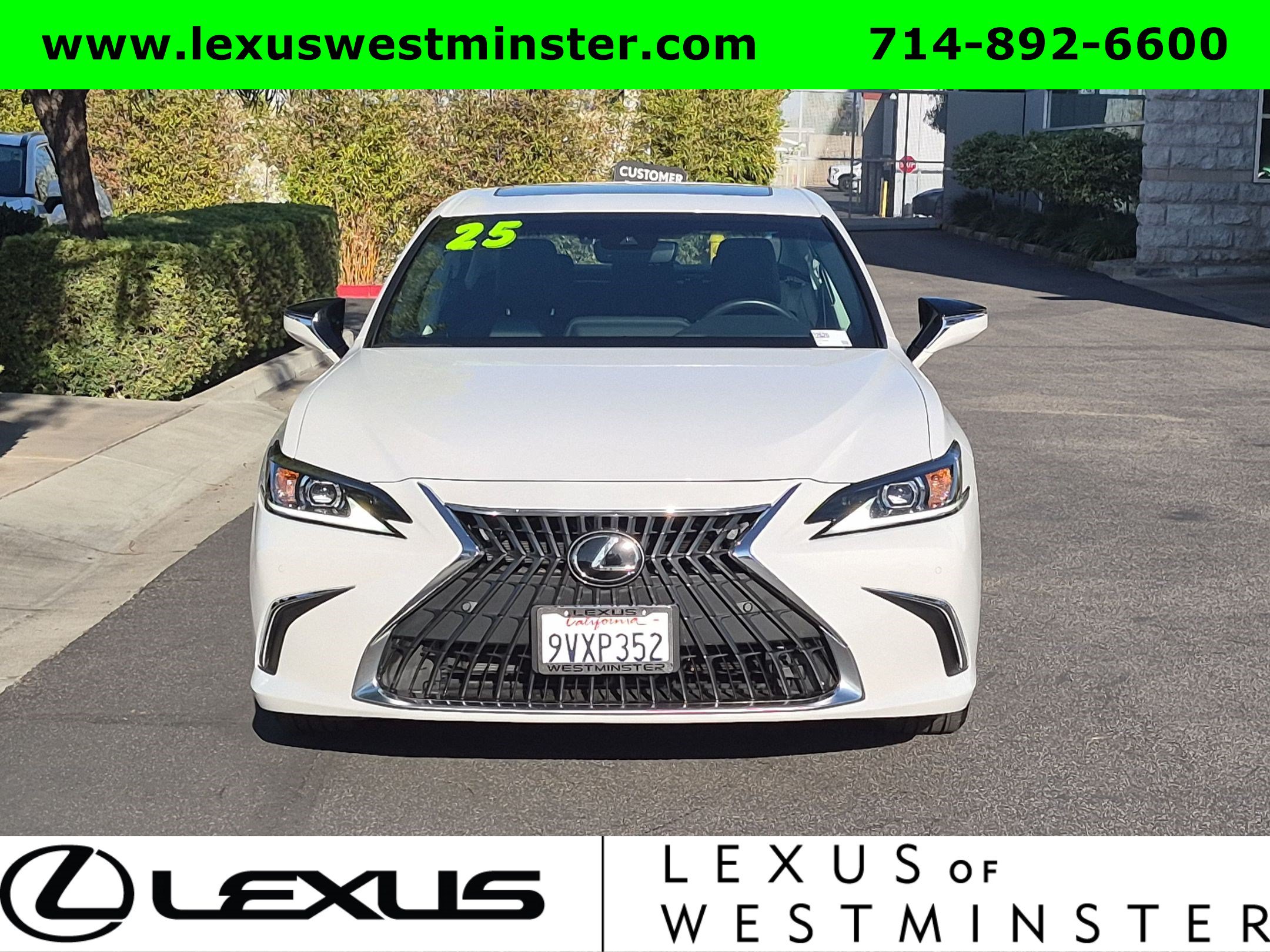 Certified 2025 Lexus ES 300h w/ Premium Package FWD image 2