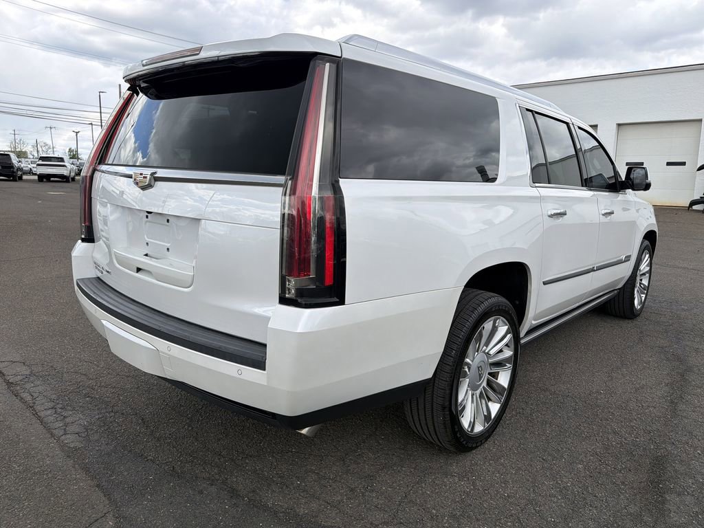 Used 2016 Cadillac Escalade ESV Platinum AWD/4WD image 5