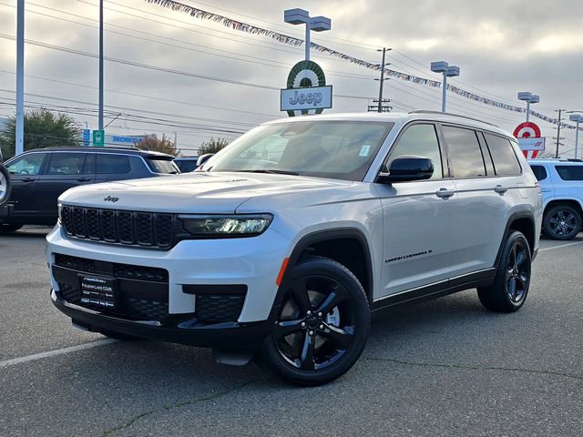 Certified 2023 Jeep Grand Cherokee L Laredo image 3