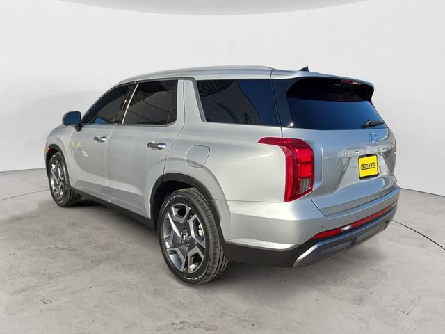 Used 2024 Hyundai Palisade SEL w/ Premium Package AWD/4WD image 3